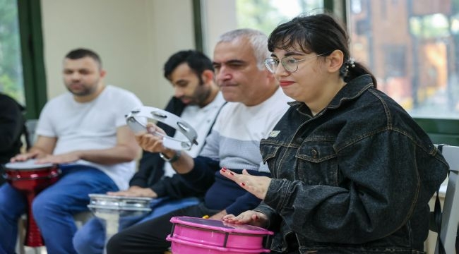 Buca'da engeller ritimle aşılıyor