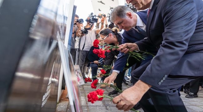 Depremin siyaseti olmaz, vicdanımızla konuşacağız