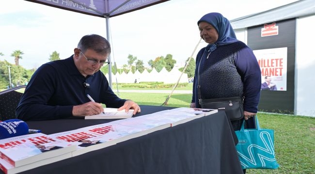 Edebiyat dünyasının kalbi Kültürpark'ta attı