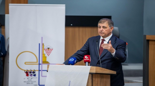 Ege Belediyeler Birliği üyeleri İzmir'de toplandı