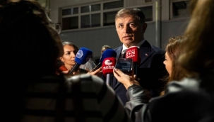 İzmir'e yeni su kaynakları temin etmelerini bekliyoruz