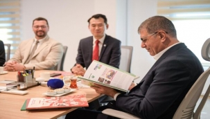 İzmir'in Yaşlı Dostu Şehir unvanı tescillendi