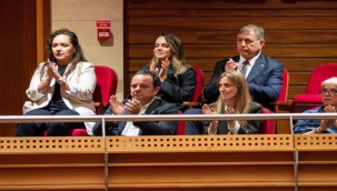 İzmir Oda Orkestrası'ndan Cumhuriyet Bayramı'na özel muhteşem konser