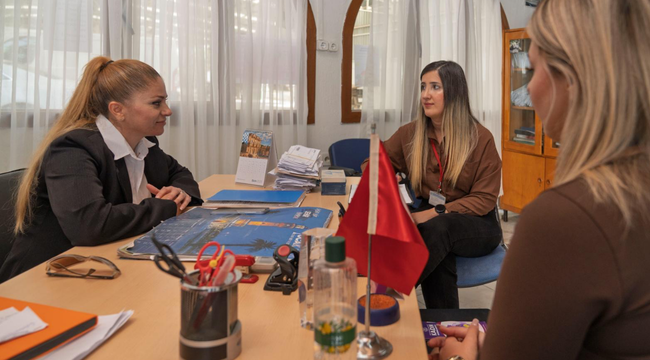 Muhtarlarla el ele İzmir'e kesintisiz hizmet