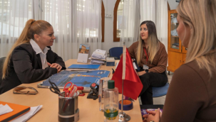 Muhtarlarla el ele İzmir'e kesintisiz hizmet