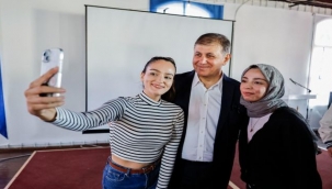 "Geleceğin Atölyeleri" projesinde üniversiteli abla ve ağabeyleri ile buluşacak