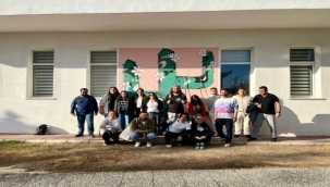 İzmir'de gençlere belediye çalışmaları hakkında eğitim