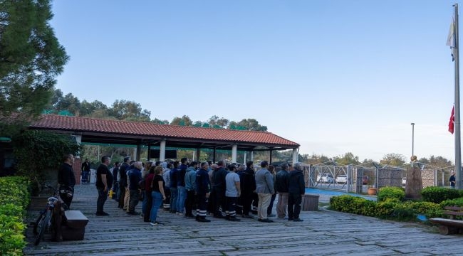 İzmir Doğal Yaşam Parkı'nda duygusal 10 Kasım anması