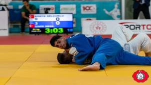 İzmir'in judocuları yenilgisiz şampiyon