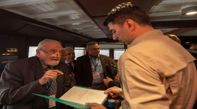 "İzmir Körfezi'ni birlikte kurtaracağız"