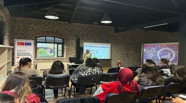 Kadınlar dijitalde artık daha güçlü