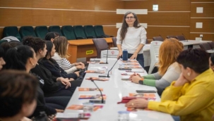 Bornova'da "Kadınların İnsan Hakları" için güçlü adım