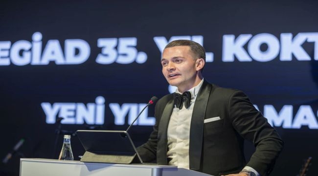 EGİAD yeni yaşını ve yeni yılı birlikte kutladı