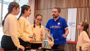 Geleceğin mühendis kızları, yaratıcılığı teknolojiyle buluşturdu