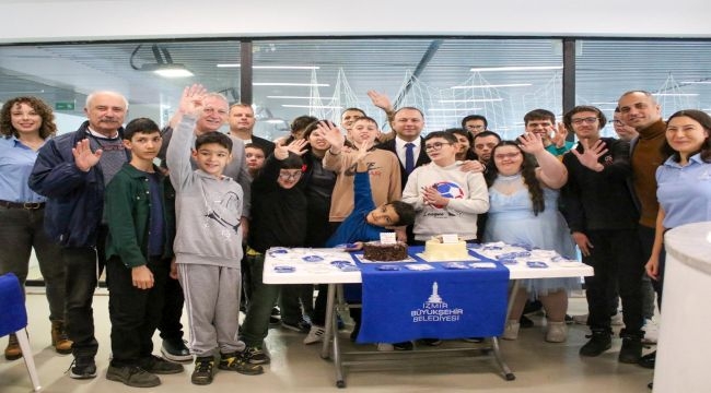 Havuz İzmir'de "Sevgi Varsa Engel Yoktur" etkinliği