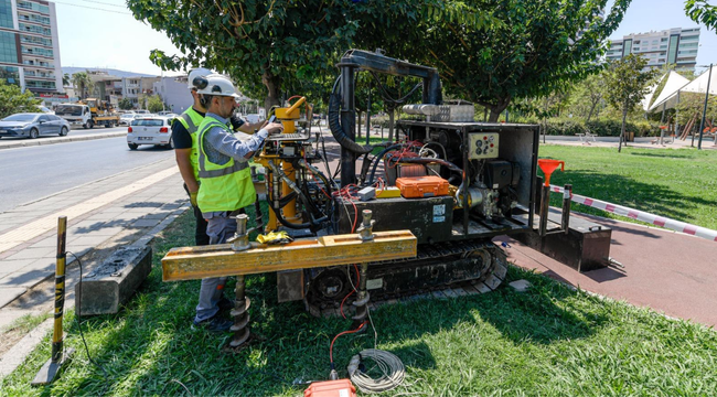 İzmir riskleri öngören, güvenli ve planlı kent modeli ile örnek olacak