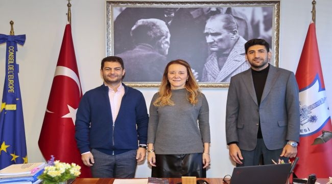 Konak'ta 'genç' protokol