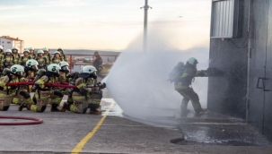 İzmir afetlere hazırlanıyor: İtfaiyeye 100 yeni güç