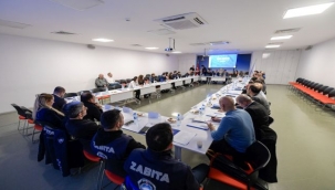  İzmir esnafı için ortak akıl masası