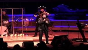 İzmirli opera sanatçısı, 30. sanat yılında İzmirliler ile buluştu