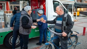 Karşıyaka'da 15 bin kişiye sıcak çorba ikramı