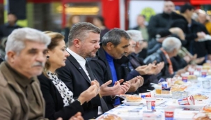 Başkan Görkem Duman Bucalılarla aynı sofrada buluştu