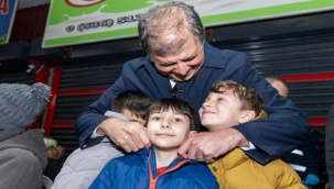 Başkan Tugay binlerce Bucalıyla ramazan sofrasında buluştu