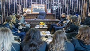 Başkan Tugay'dan medeniyetler şehri Hatay için dayanışma çağrısı