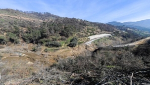 Çöken yolda çalışmalar başladı