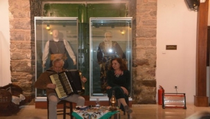  EÜ Etnografya Müzesi'nde "Büyüklere Masallar" etkinliği düzenlendi