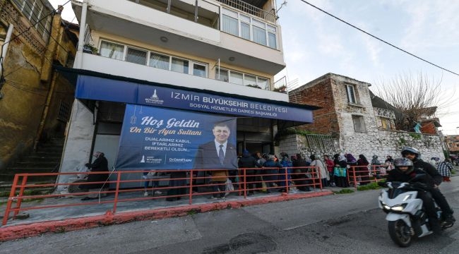 İftar bereketi Büyükşehir'in aşevinden sofralara uzanıyor