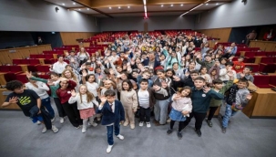 İzmir çocuğu merkeze koydu, Türkiye'ye örnek oldu