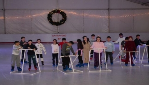 Öğrenciler buz pistinde buluştu