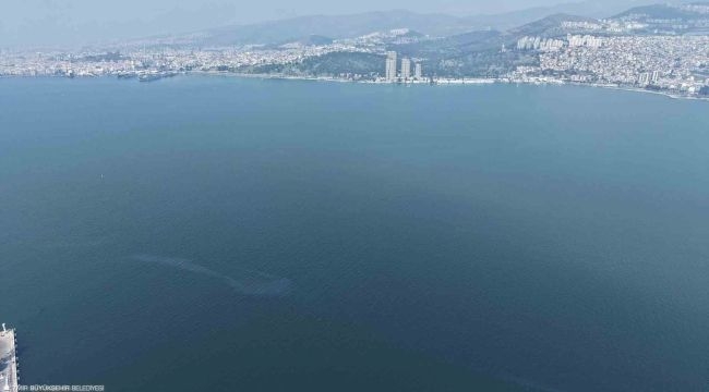 İzmir Körfezi'nde yine dış kaynaklı kirlilik alarmı