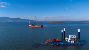 Körfez'den 1 milyon ton çamur çıkarıldı