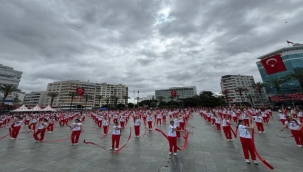 İzmir'de 23 Nisan coşkusu