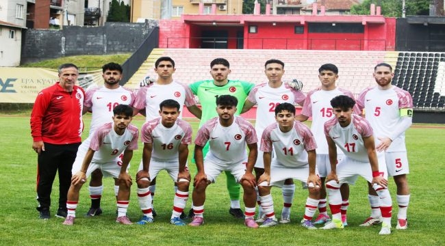 Bergamalı Milli Futbolcu Semih Ayriç Dünya Şampiyonu oldu!