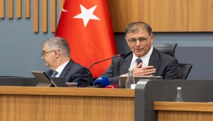 Başkan Tugay'dan Karabağlar dönüşüm ve çöp sorunu için Ankara çağrısı