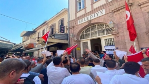 Kemeraltı esnafından Çankaya Otoparkı eylemi