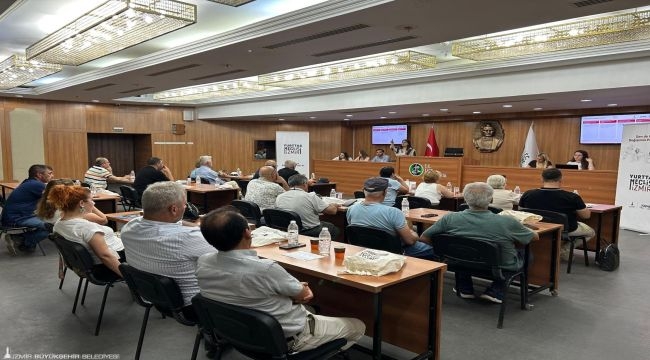 Yurttaşlar karar veriyor, İzmir'in geleceği şekilleniyor